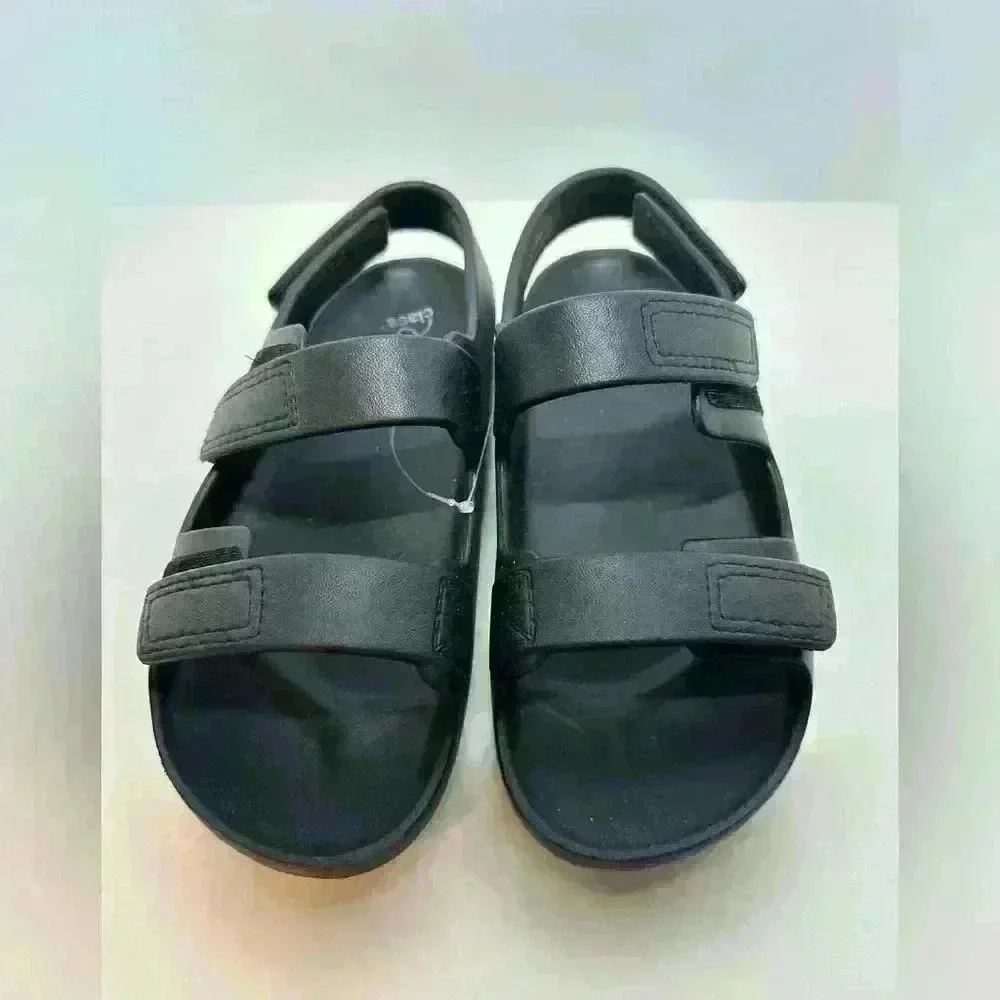 New Art Class Black Hartley Sandals Girls Size 4